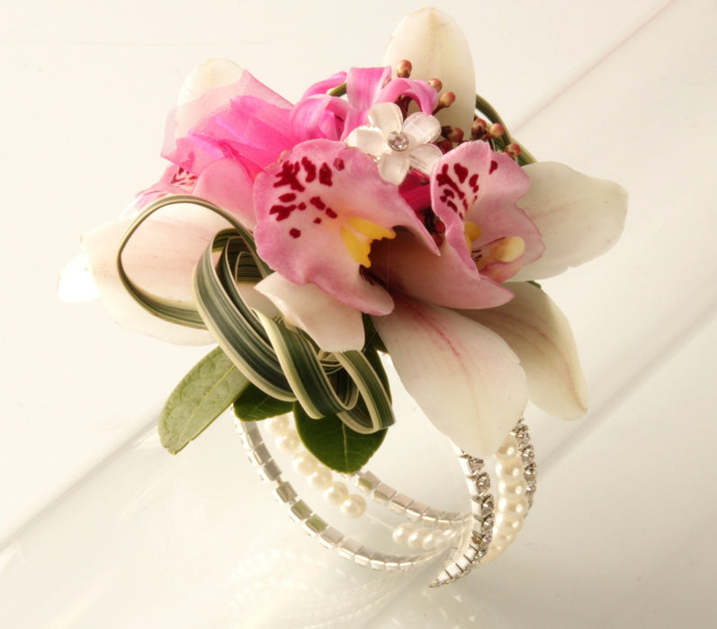 Sarina Flower Bracelet - Cream